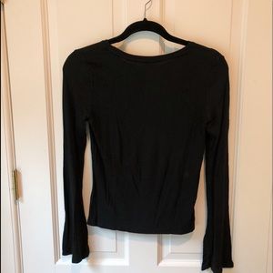 Black ribbed bell sleeve shirt